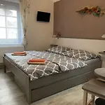 Πανσιόν Alena